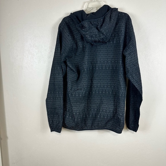 Adidas  size large. Light weight jacket  grey and black zips pockets. Inside out - Picture 7 of 8